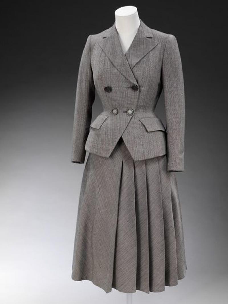 Worsted Cloth